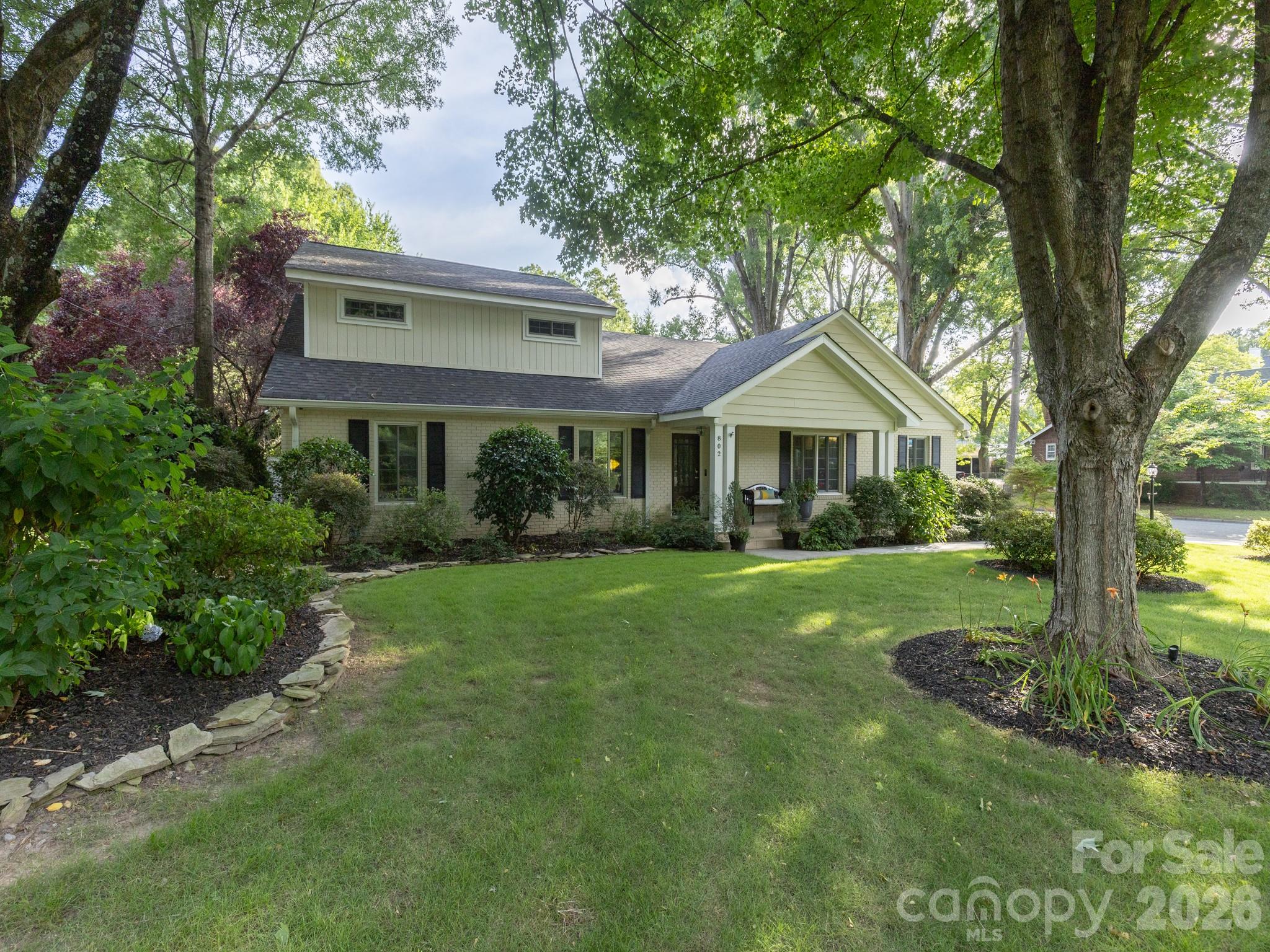 Single Family Residence at 802 E Franklin Street, Monroe, photo 17 of 48