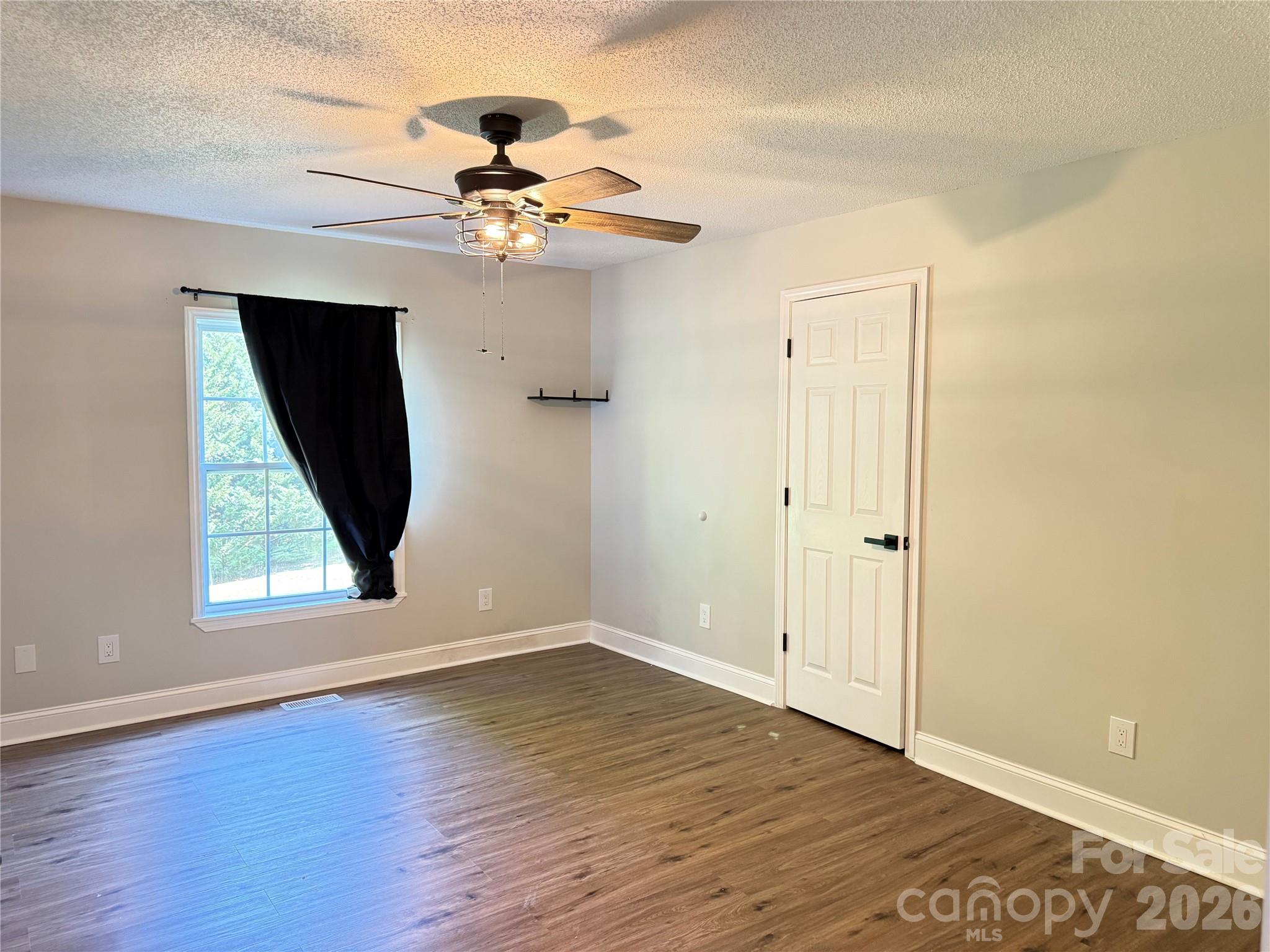 Bedroom - 1442 Lee Pearson Road, Lenoir