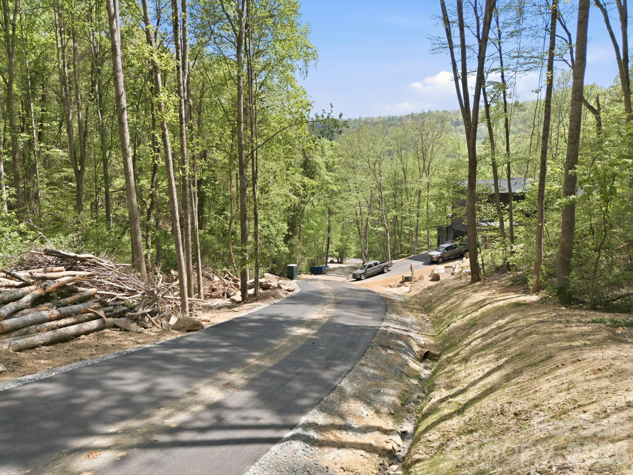 Another view of the drive up to the lot. - 122 Running Deer Lane, Mars Hill