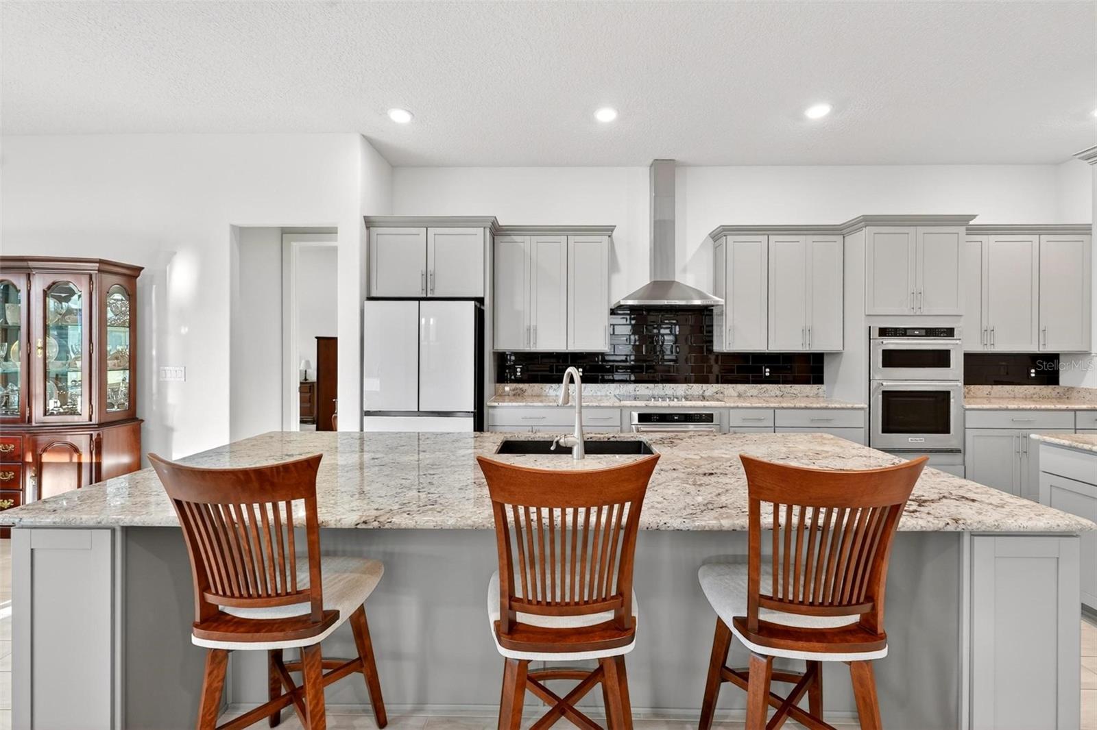 Single Family Residence at 9021 SW 57TH PLACE RD, OCALA, photo 12 of 98