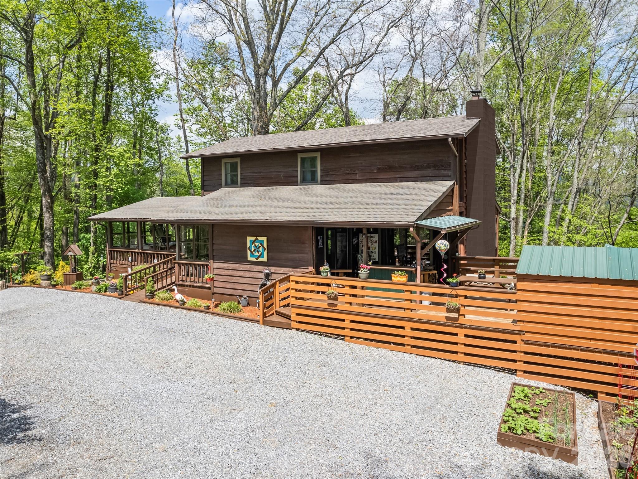 Single Family Residence at 2863 Heath Peak Road, Waynesville, photo 3 of 48