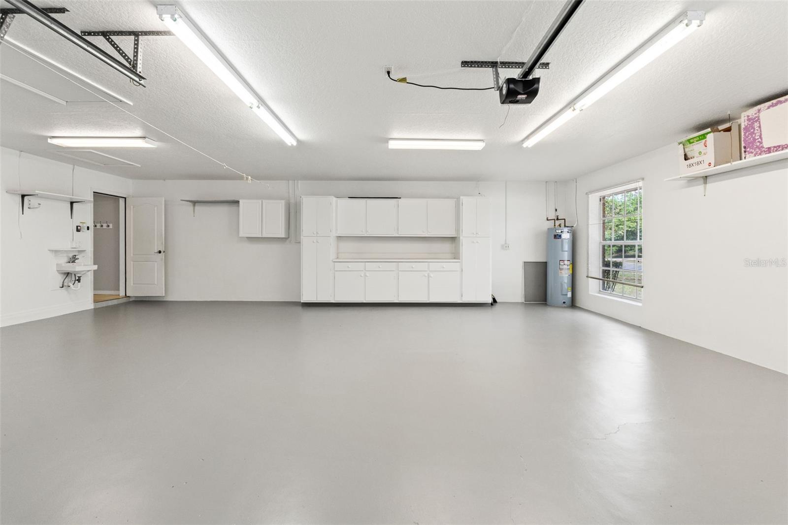 GARAGE - 6153 NEW OSPREY PT, SPRING HILL