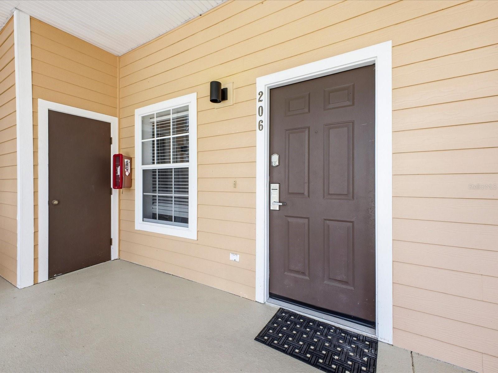 Condominium at 206 ANDROS AVENUE #15202, DAVENPORT, photo 4 of 46