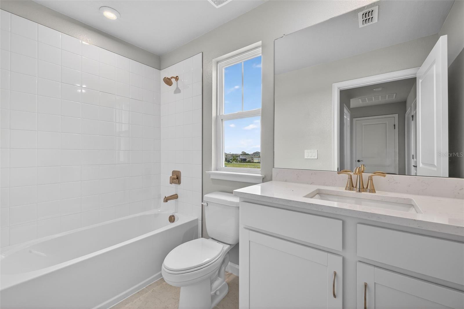 Secondary Bathroom Upstairs - 13018 SUNSEED ST, PARRISH