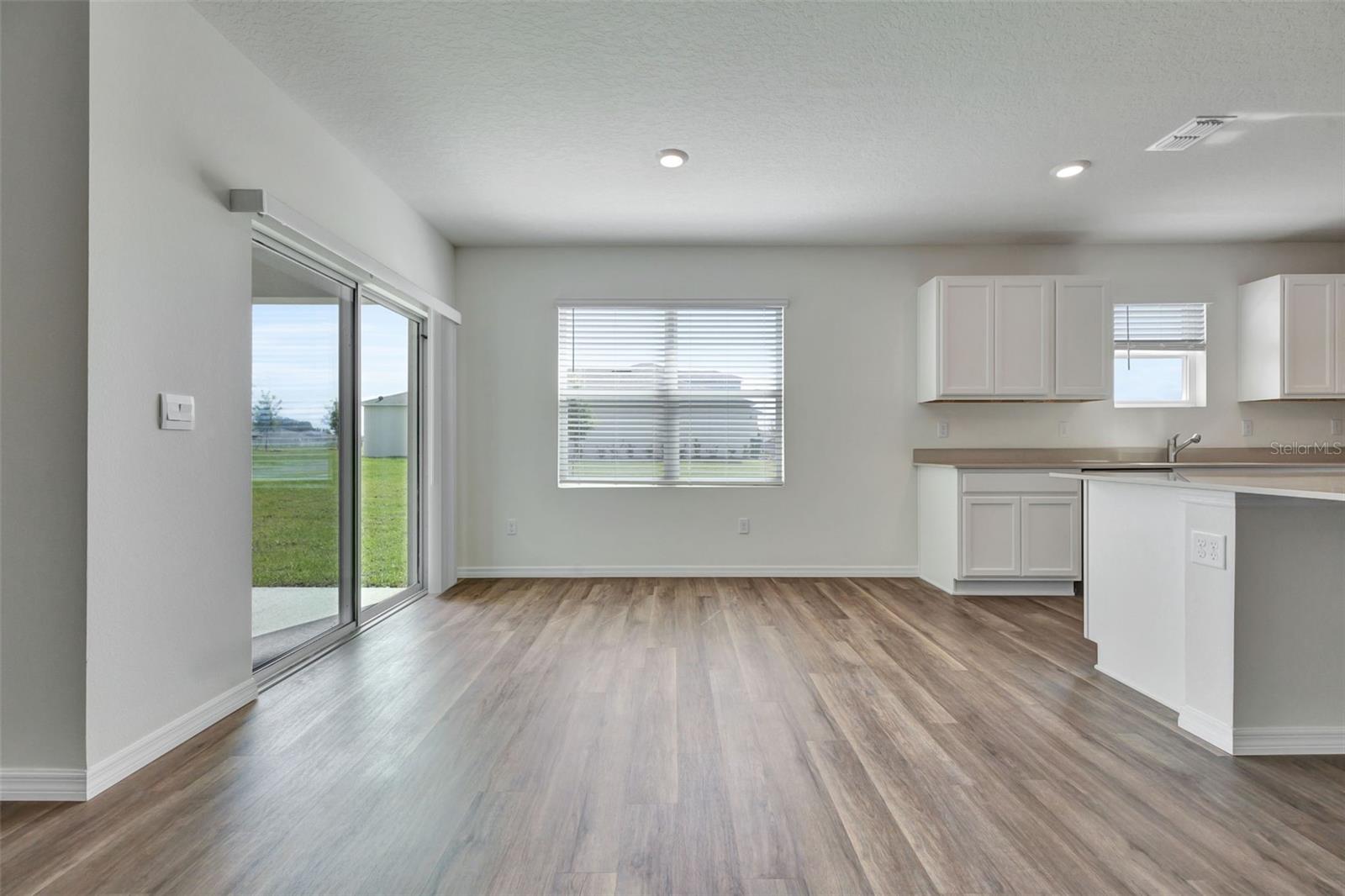 Single Family Residence at 3610 PFEIFFER FALLS PL, DAVENPORT, photo 7 of 28