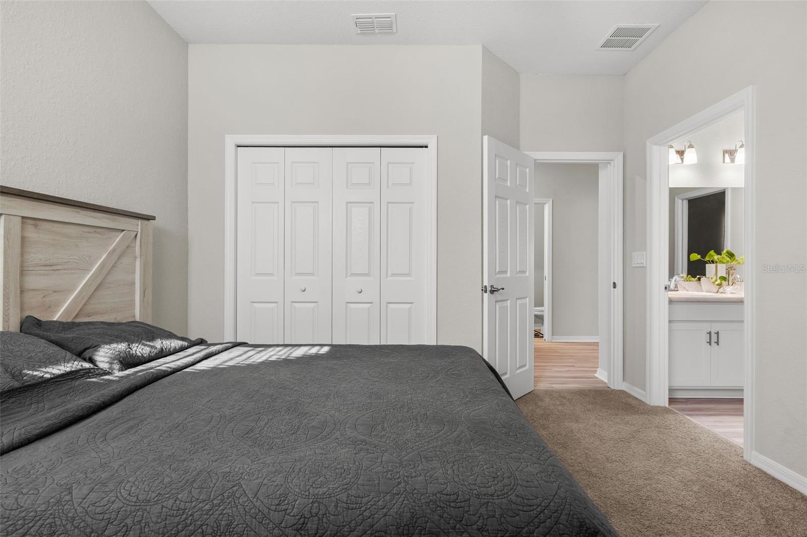 Single Family Residence at 1553 FLEUR DR, DAVENPORT, photo 21 of 42