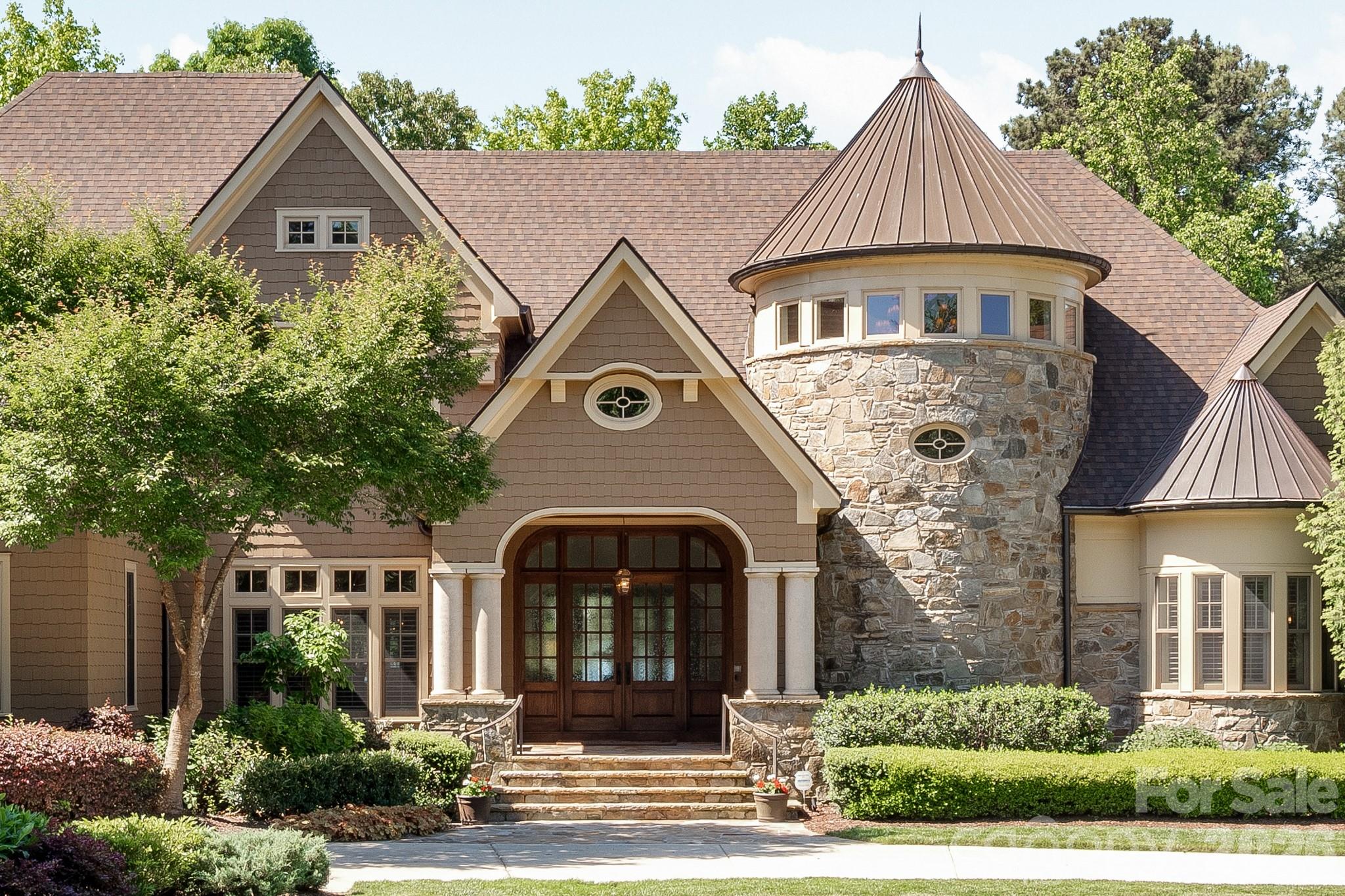 Single Family Residence at 155 Union Chapel Drive, Mooresville, photo 8 of 49