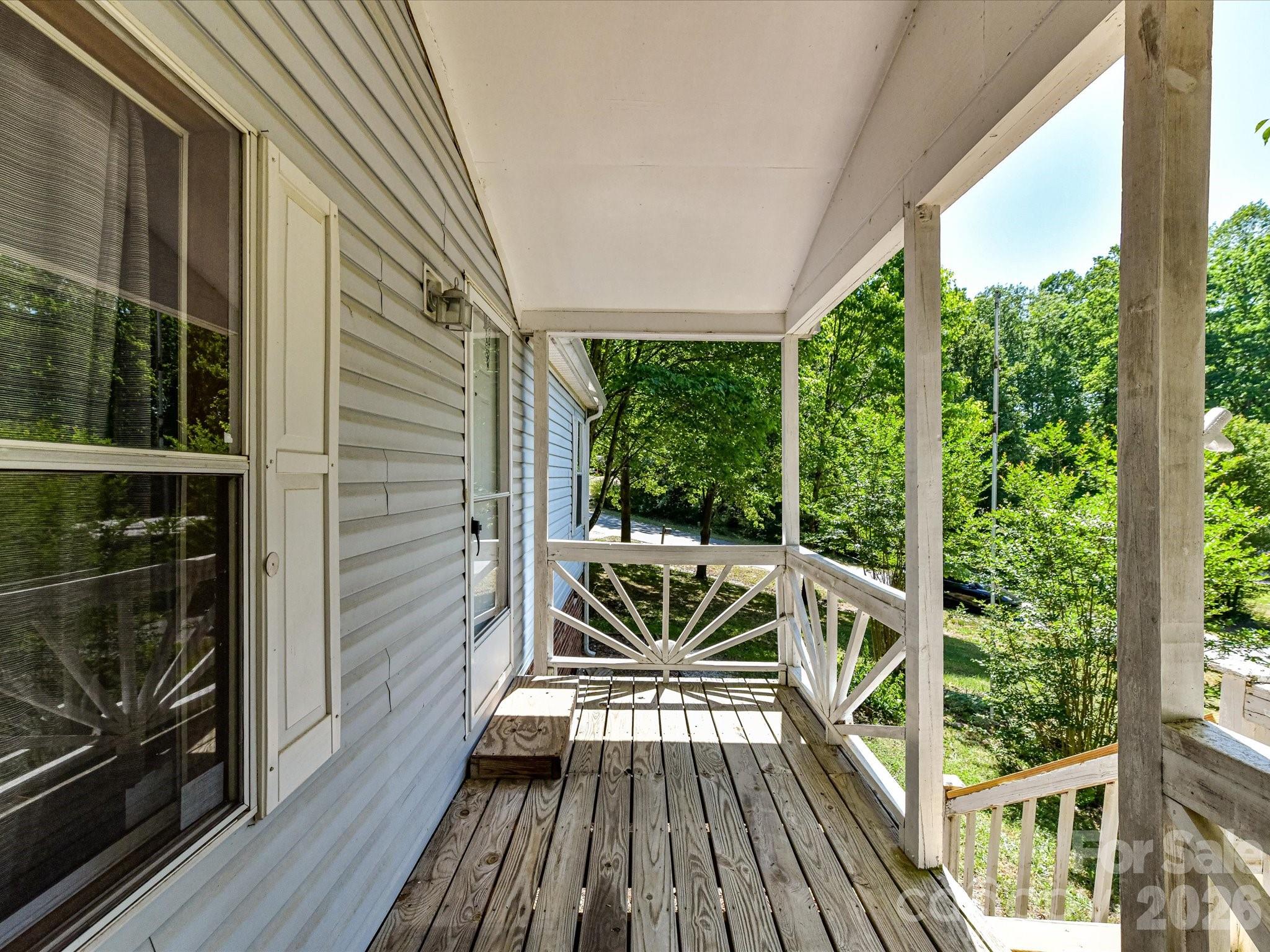 Single Family Residence at 3690 Vickery Drive, Maiden, photo 5 of 38