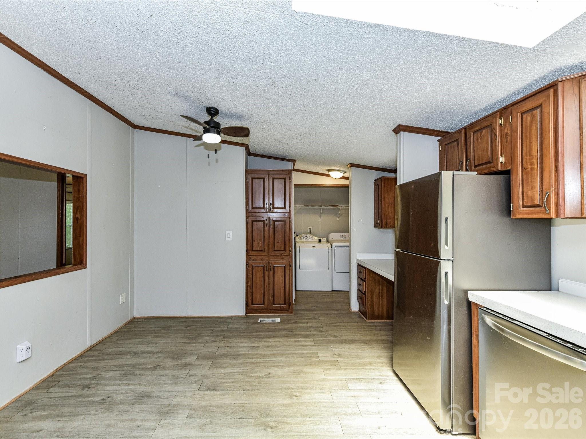 Single Family Residence at 3690 Vickery Drive, Maiden, photo 18 of 38