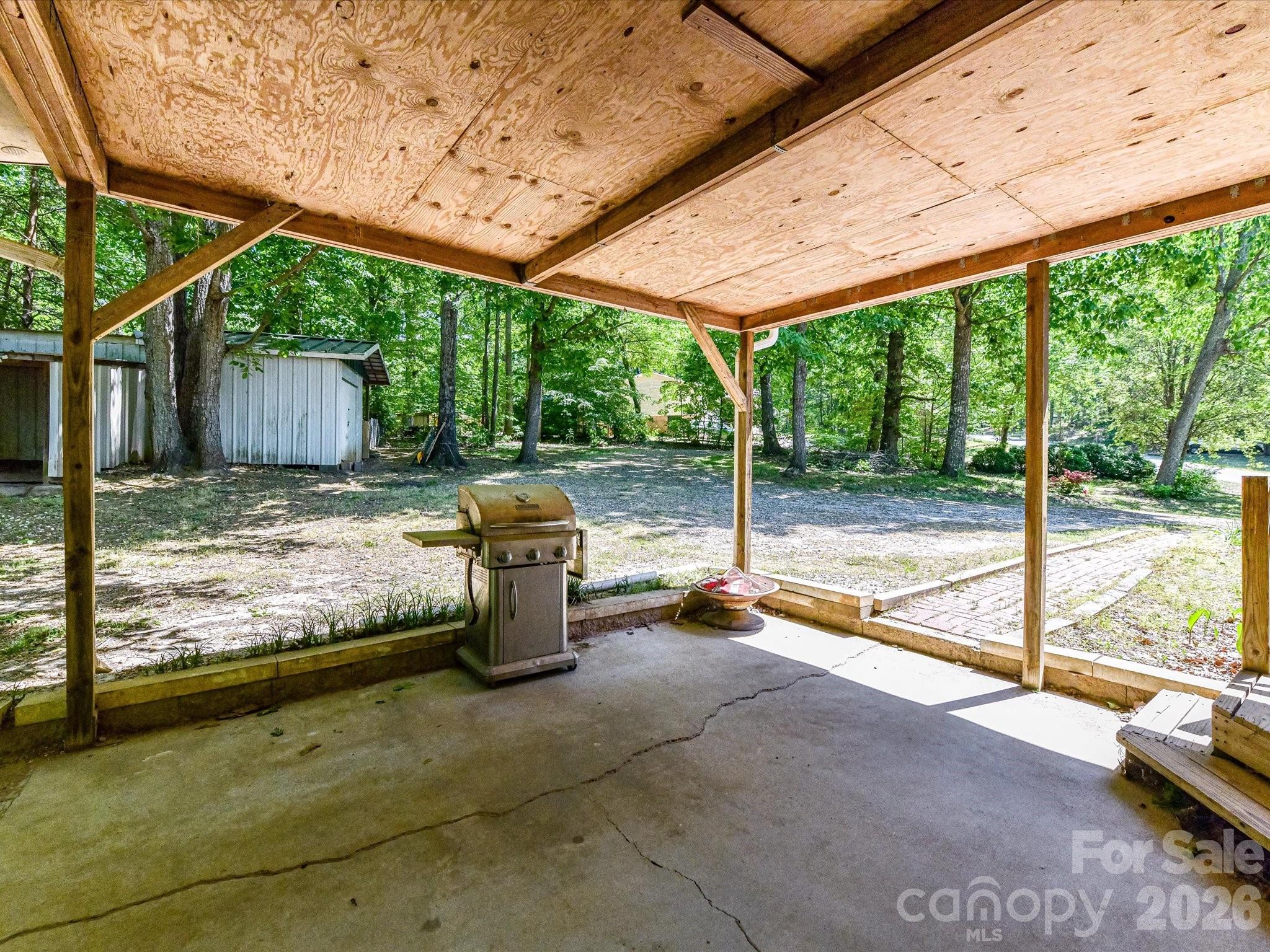 Single Family Residence at 3690 Vickery Drive, Maiden, photo 32 of 38