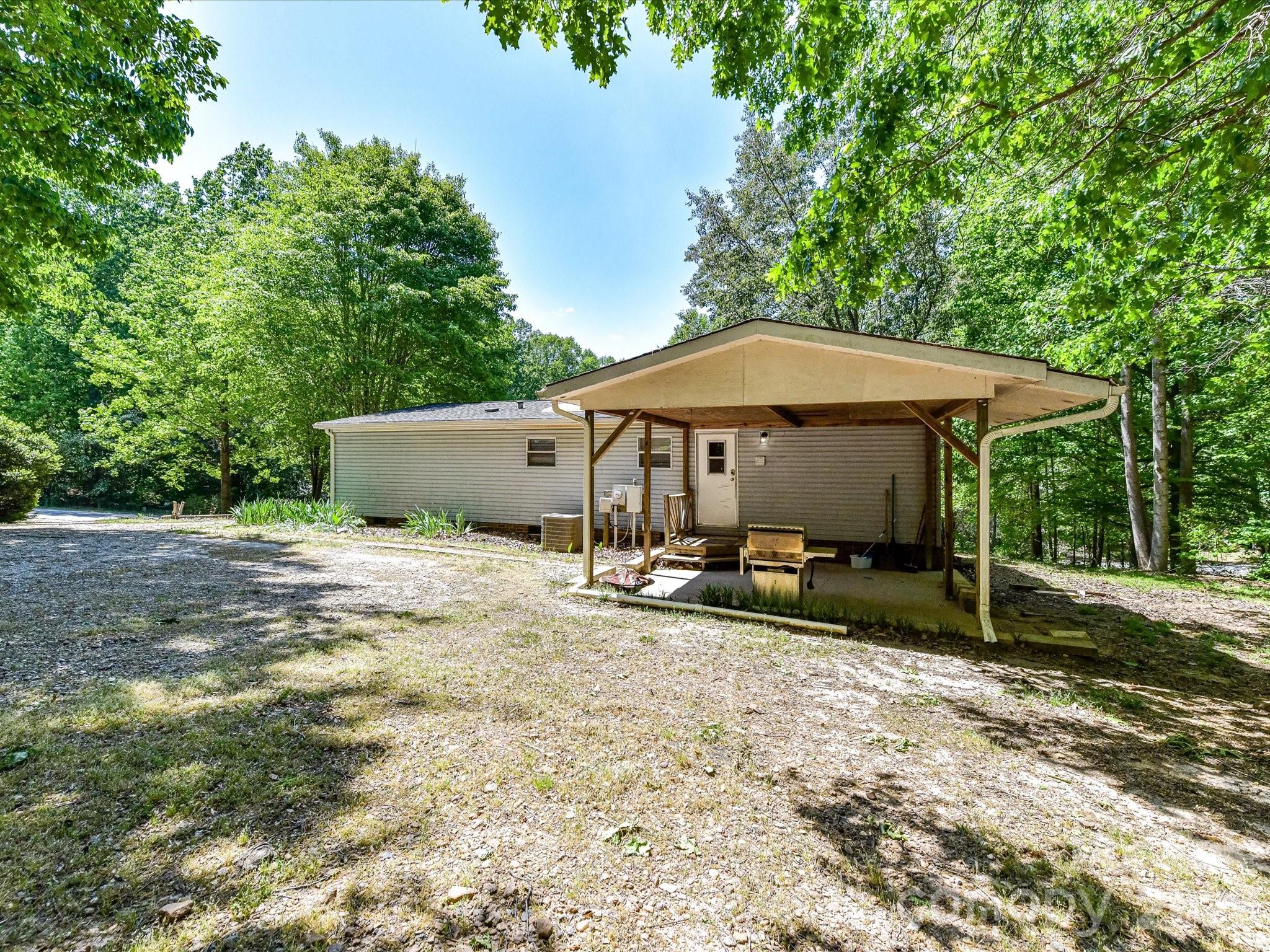Single Family Residence at 3690 Vickery Drive, Maiden, photo 38 of 38