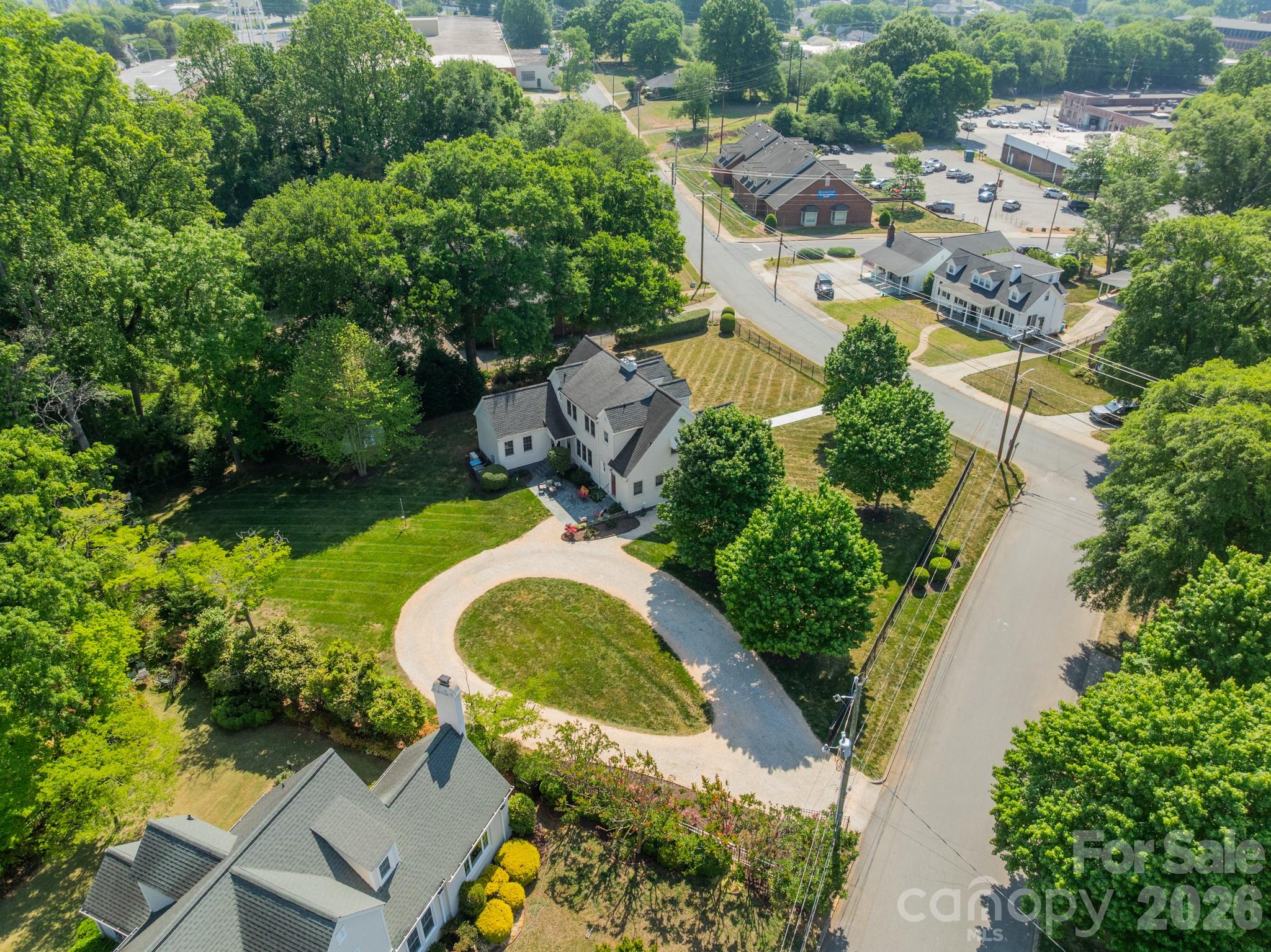 Large 0.75 acre flat lot fully fenced with gates - 27 Circle Drive, Belmont