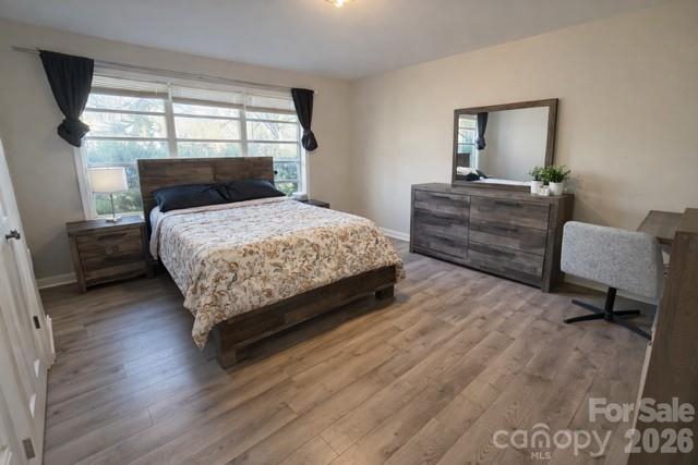 Triplex at 911 Hickory Grove Road, Gastonia, photo 13 of 30