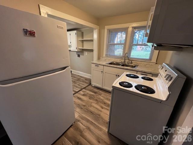 Triplex at 911 Hickory Grove Road, Gastonia, photo 28 of 30