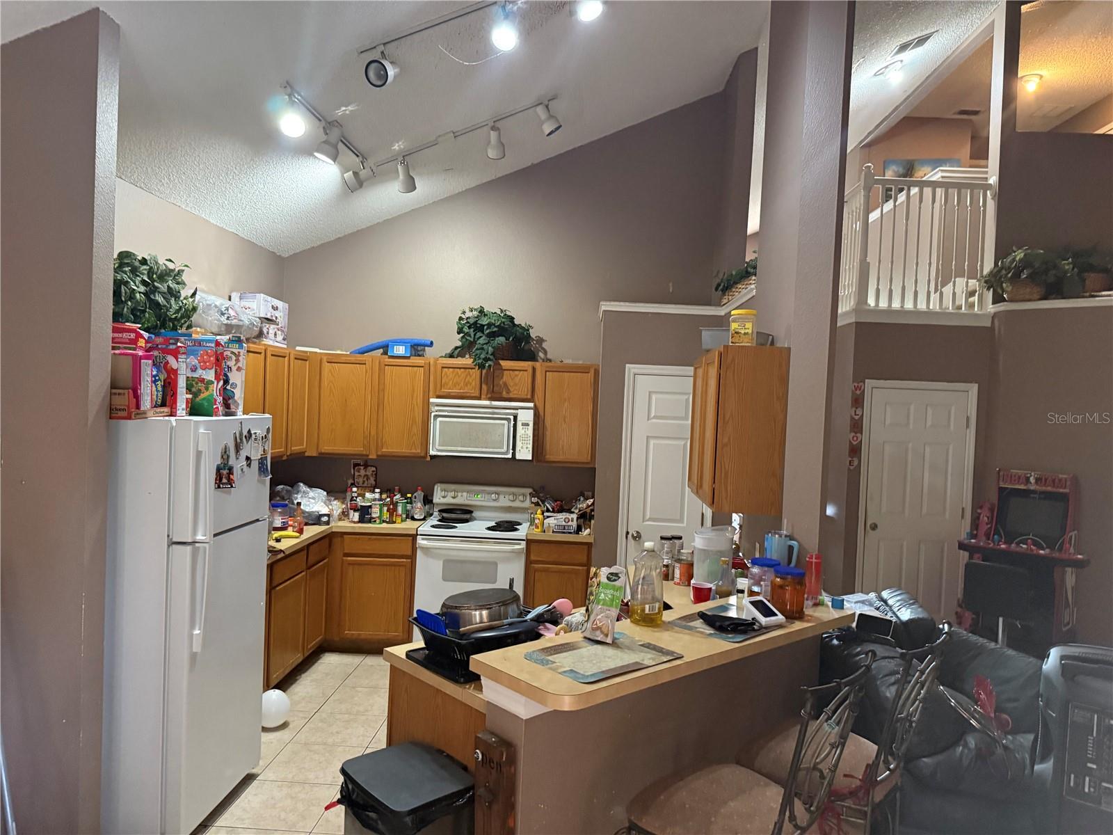 Single Family Residence at 8128 YELLOW CRANE DR, KISSIMMEE, photo 16 of 55