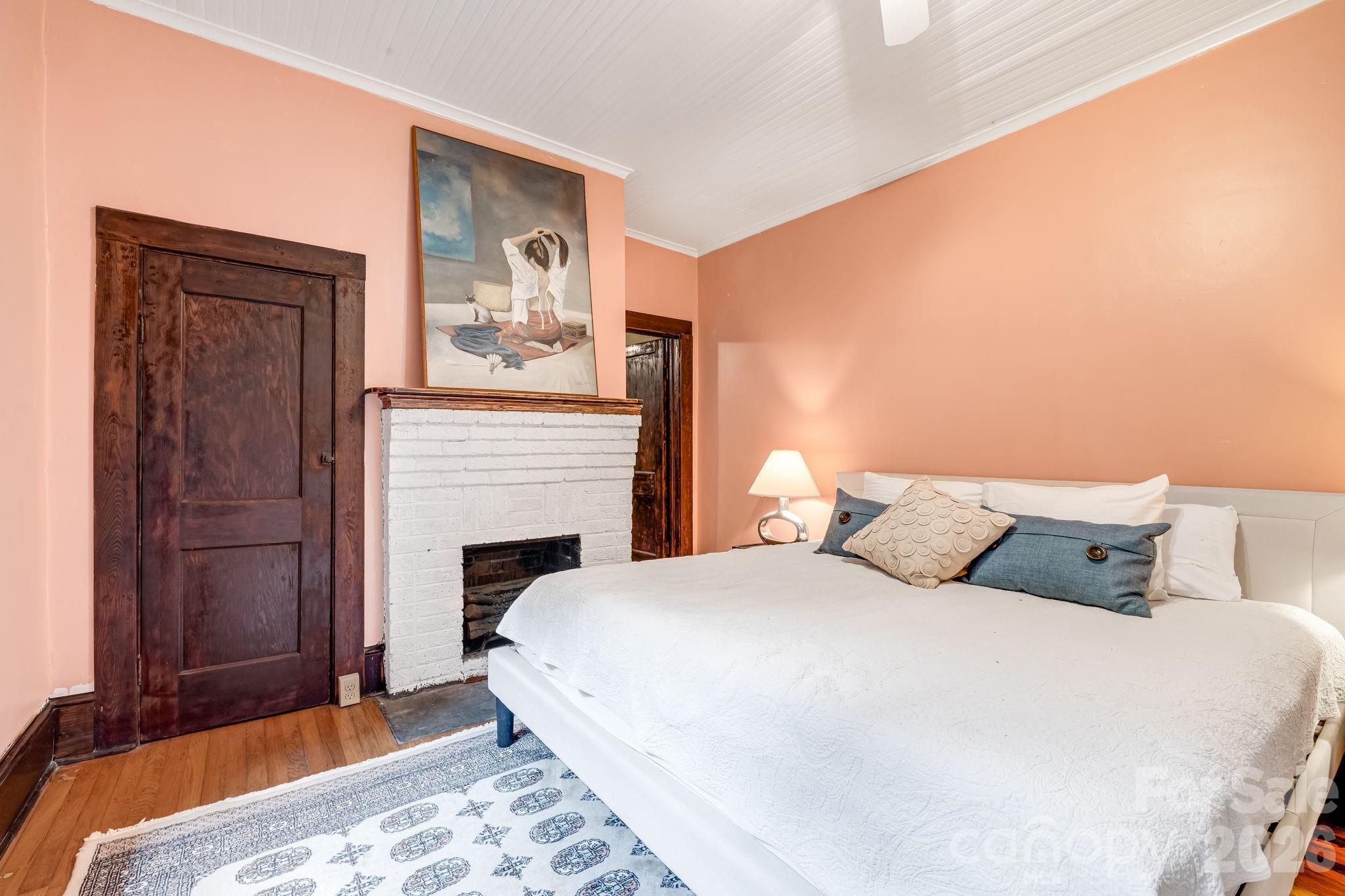 Single Family Residence at 257 Henderson Drive, Hot Springs, photo 15 of 39