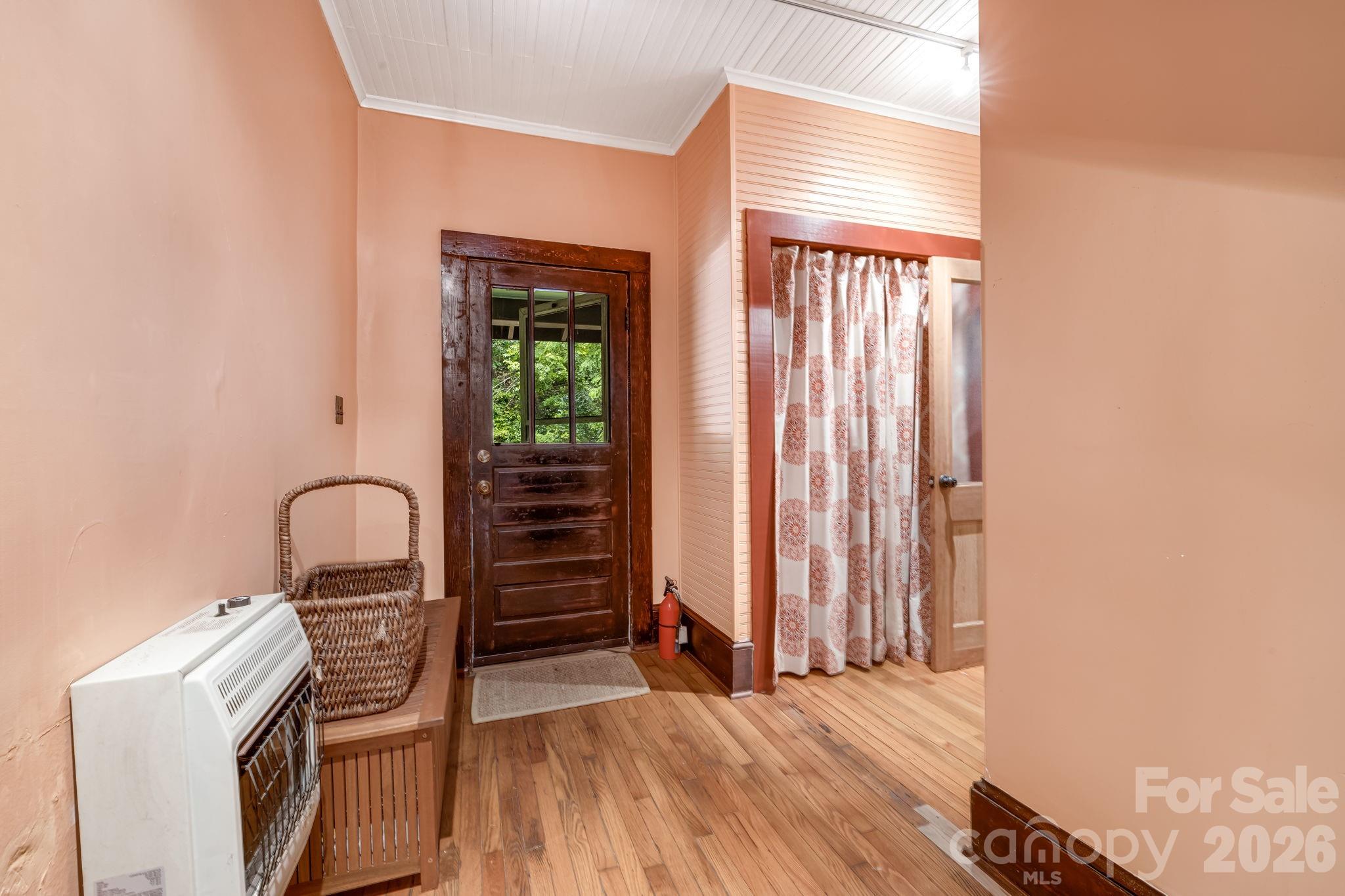 Single Family Residence at 257 Henderson Drive, Hot Springs, photo 24 of 39
