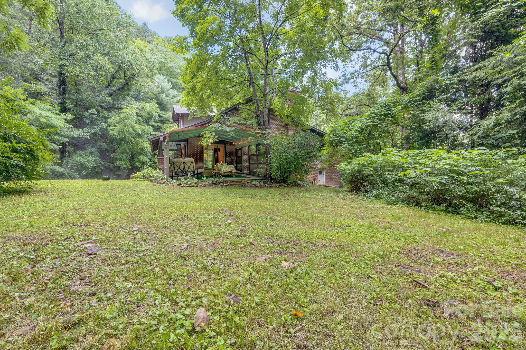 Single Family Residence at 257 Henderson Drive, Hot Springs, photo 33 of 39