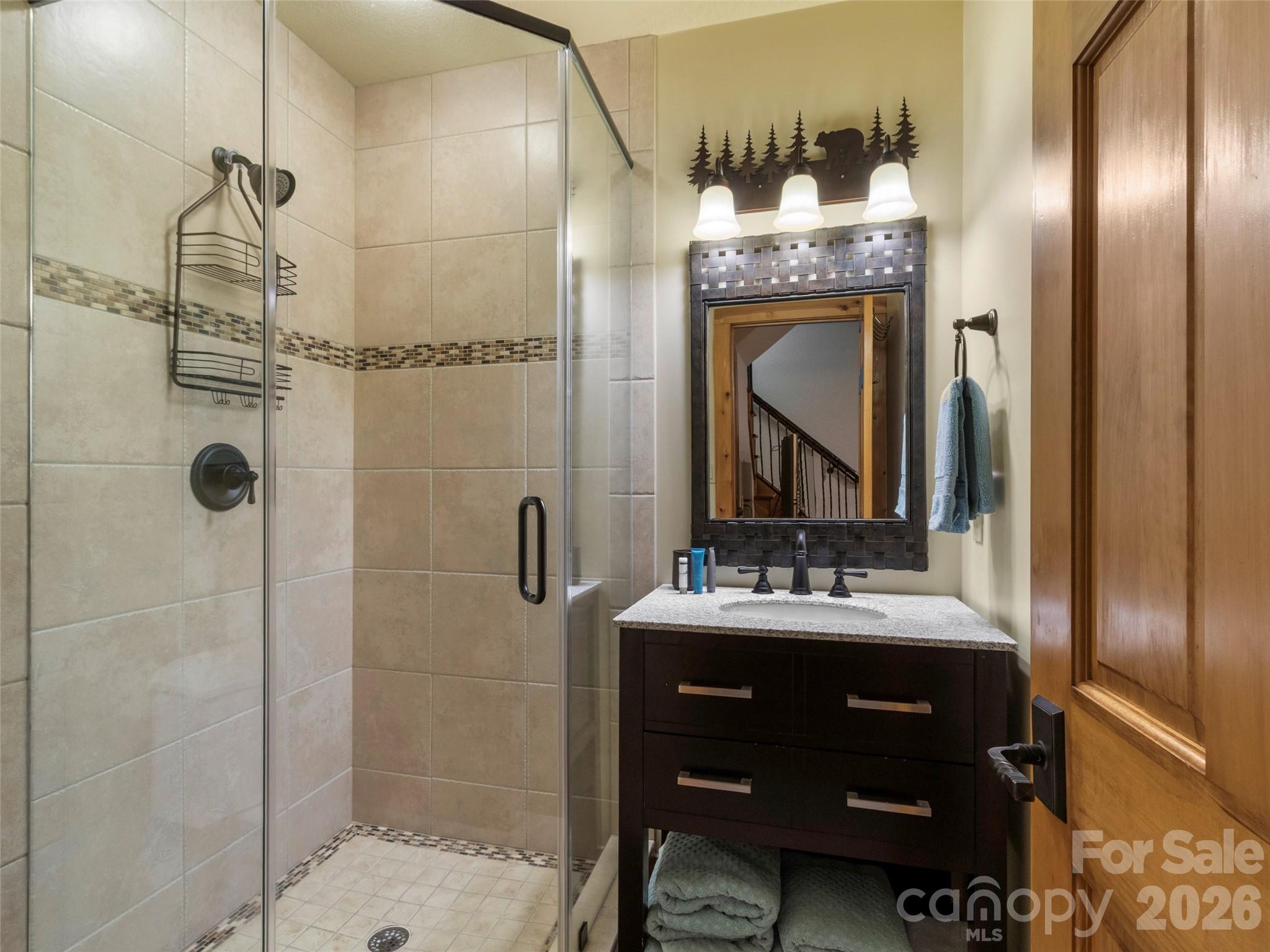 Single Family Residence at 71 Ivy Ridge Road, Burnsville, photo 20 of 28