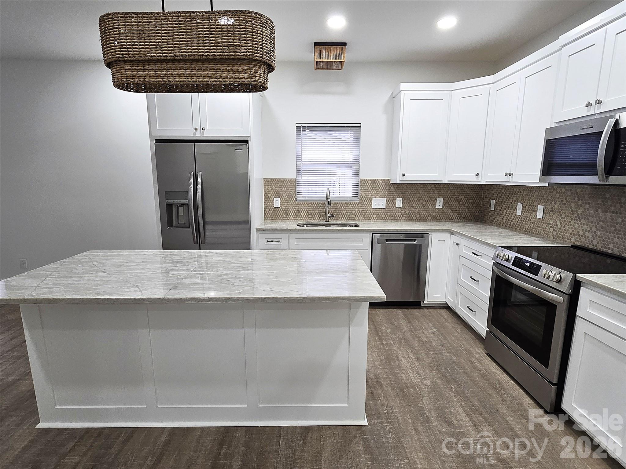 Single Family Residence at 768 8th Street NE, Hickory, photo 2 of 21