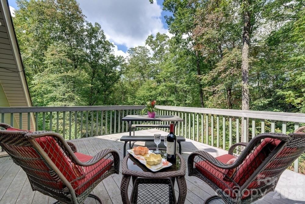Single Family Residence at 178 Whetstone Gap Road, Lake Toxaway, photo 6 of 29