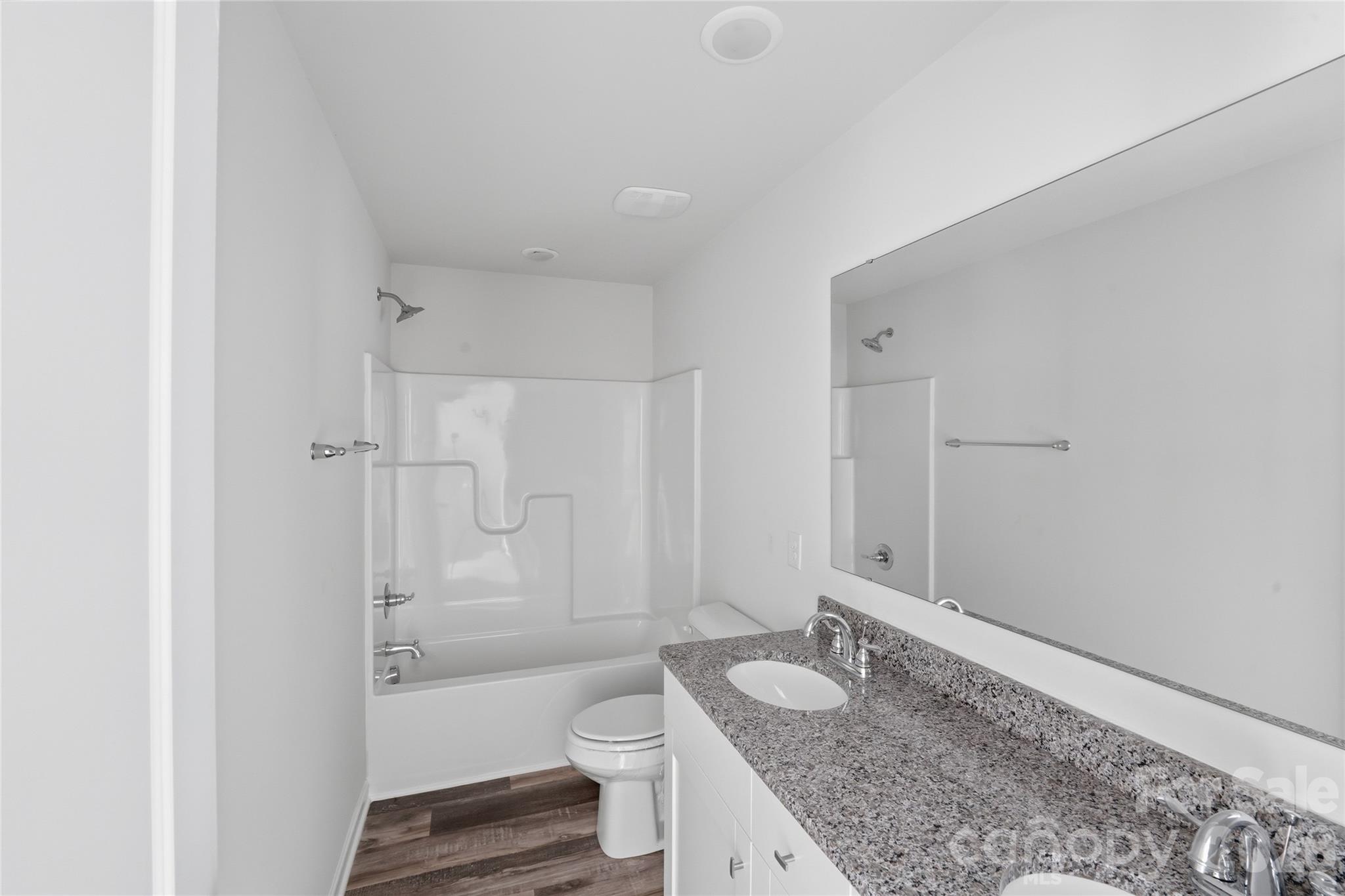 Single Family Residence at 5145 Mark Drive NE, Hickory, photo 5 of 42