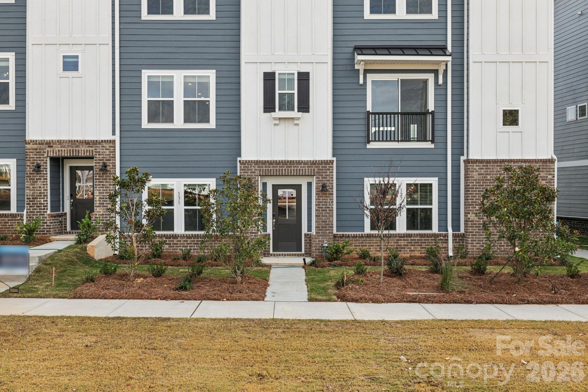 Photo is not of the actual home but is an inspirational photo of builder’s model home and may depict options, furnishings, and/or decorator features that are not included. - 347 Golden Maple Court, Fort Mill