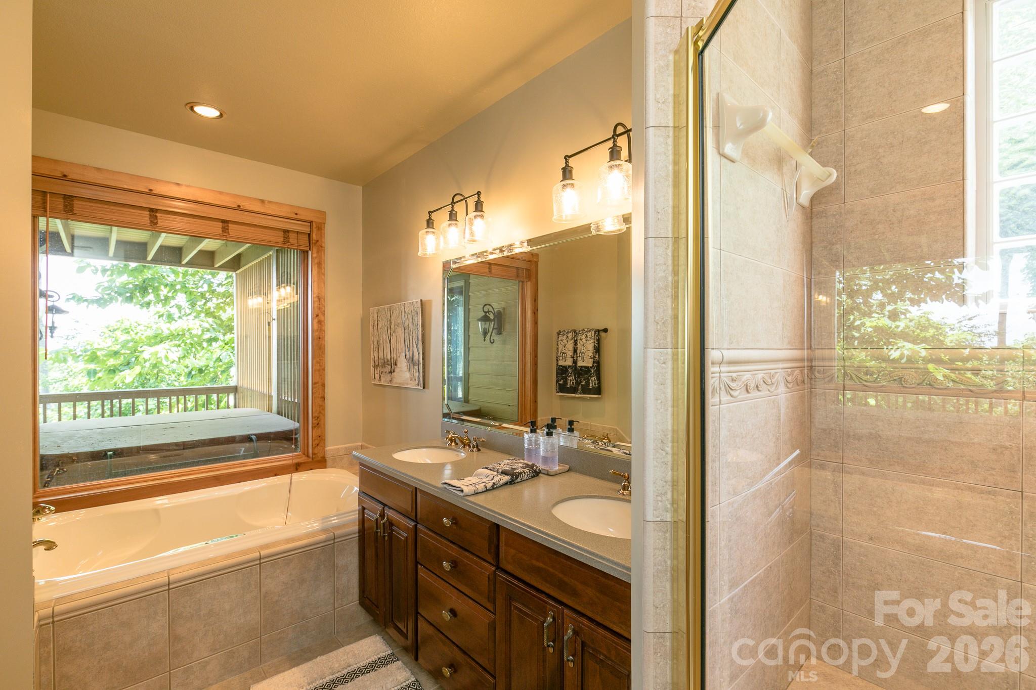 Single Family Residence at 456 Spring House Drive, Burnsville, photo 32 of 45