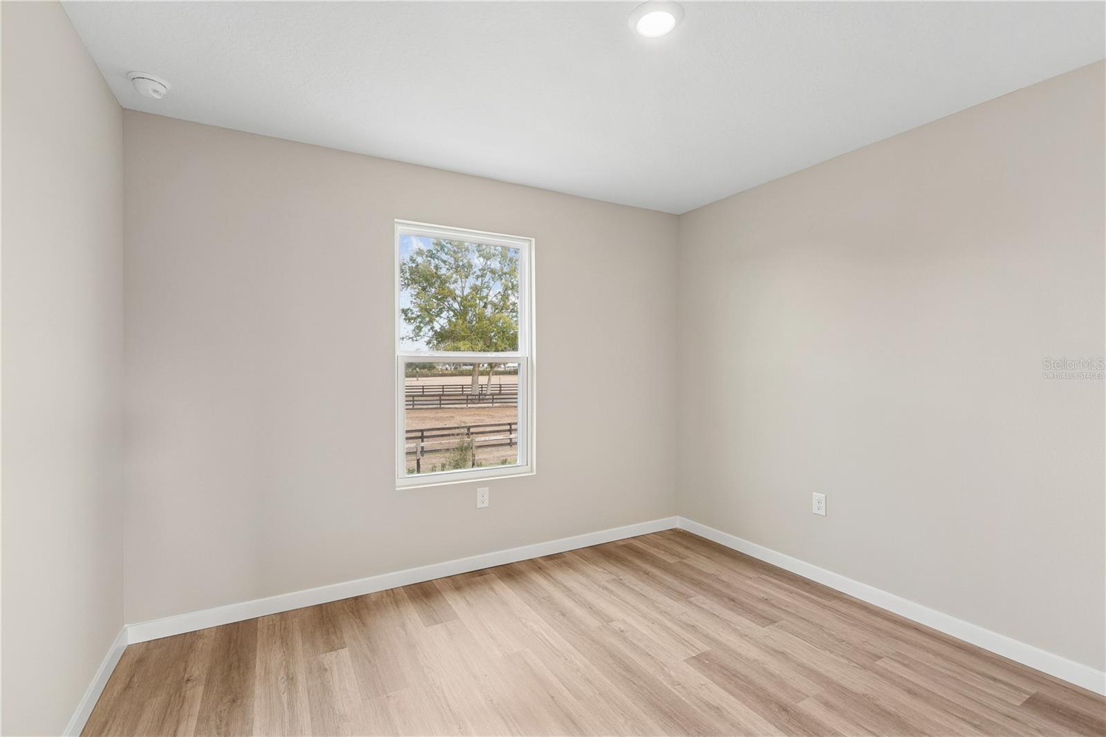 Images are of a similar model; actual home may vary - 90 SPRINGWOOD DR, PALM COAST