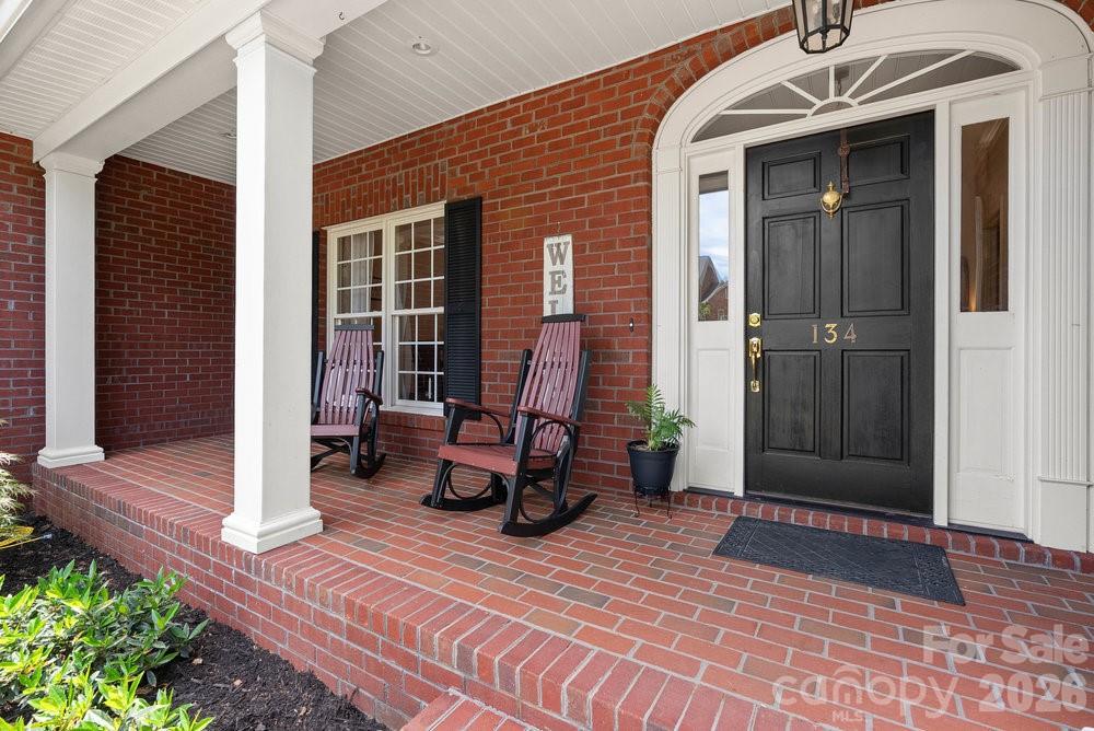 Front porch - 134 Brightmore Circle, Rutherfordton