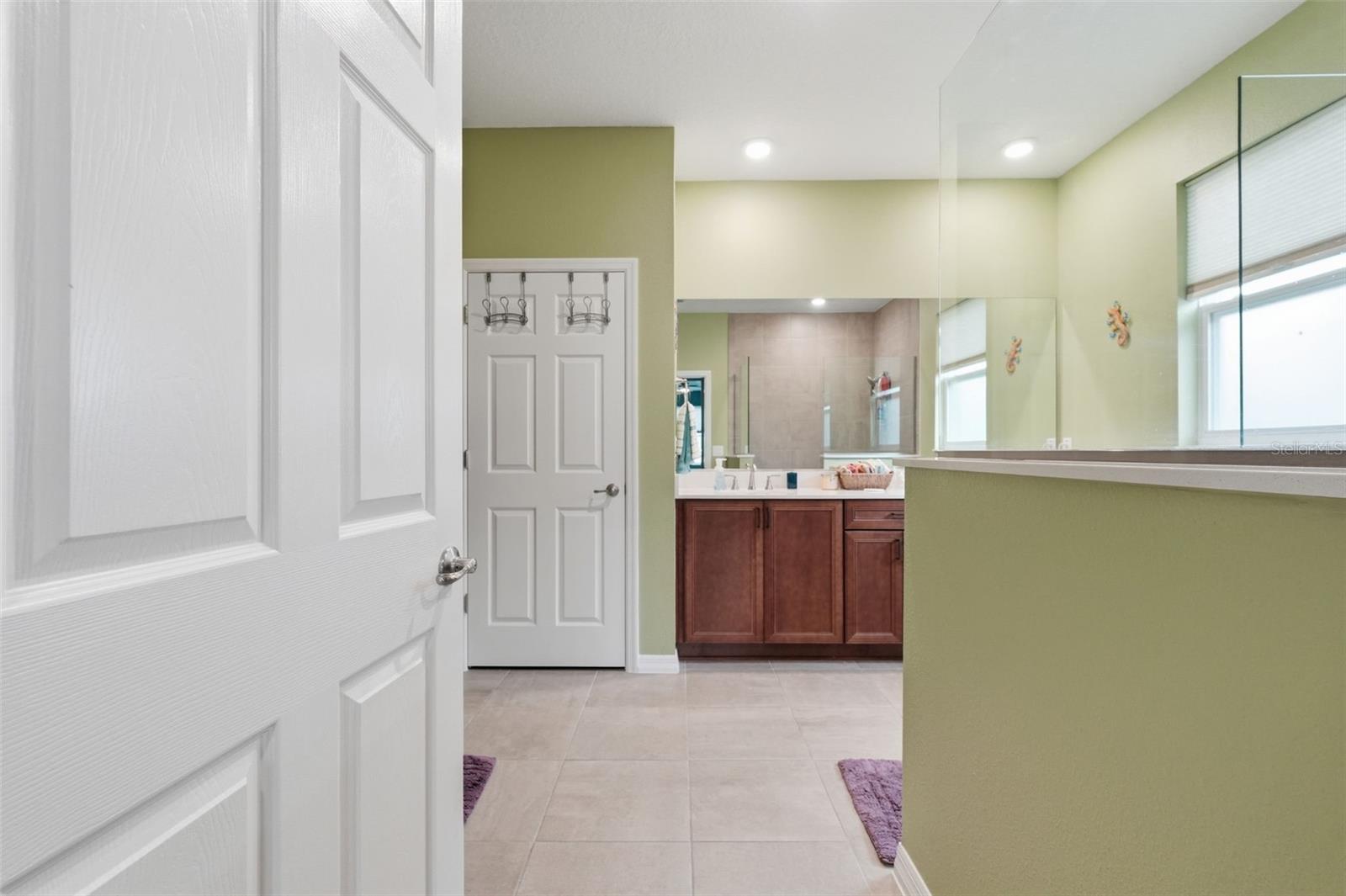 Single Family Residence at 9958 SW 97TH LN, OCALA, photo 24 of 47