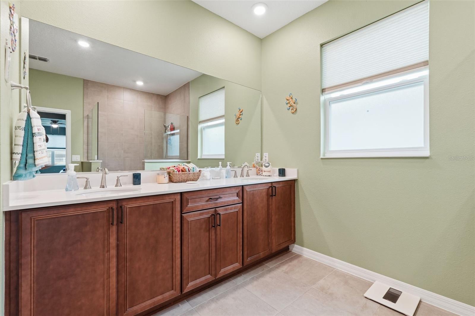 Single Family Residence at 9958 SW 97TH LN, OCALA, photo 20 of 47