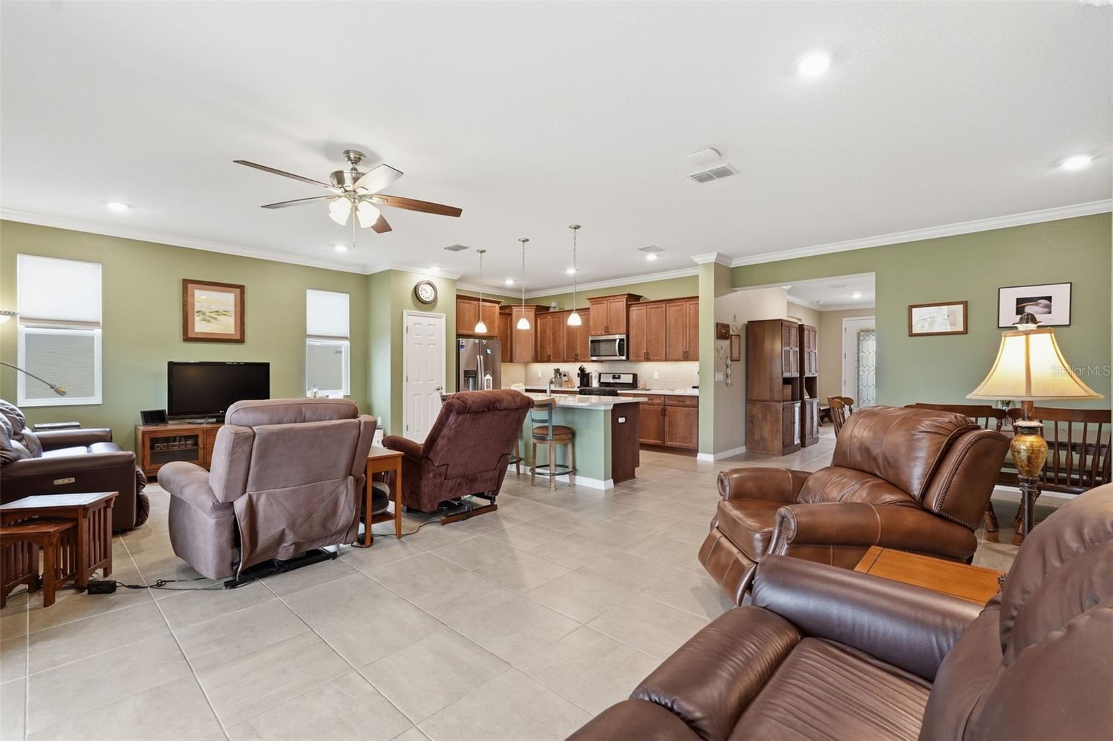 Single Family Residence at 9958 SW 97TH LN, OCALA, photo 15 of 47