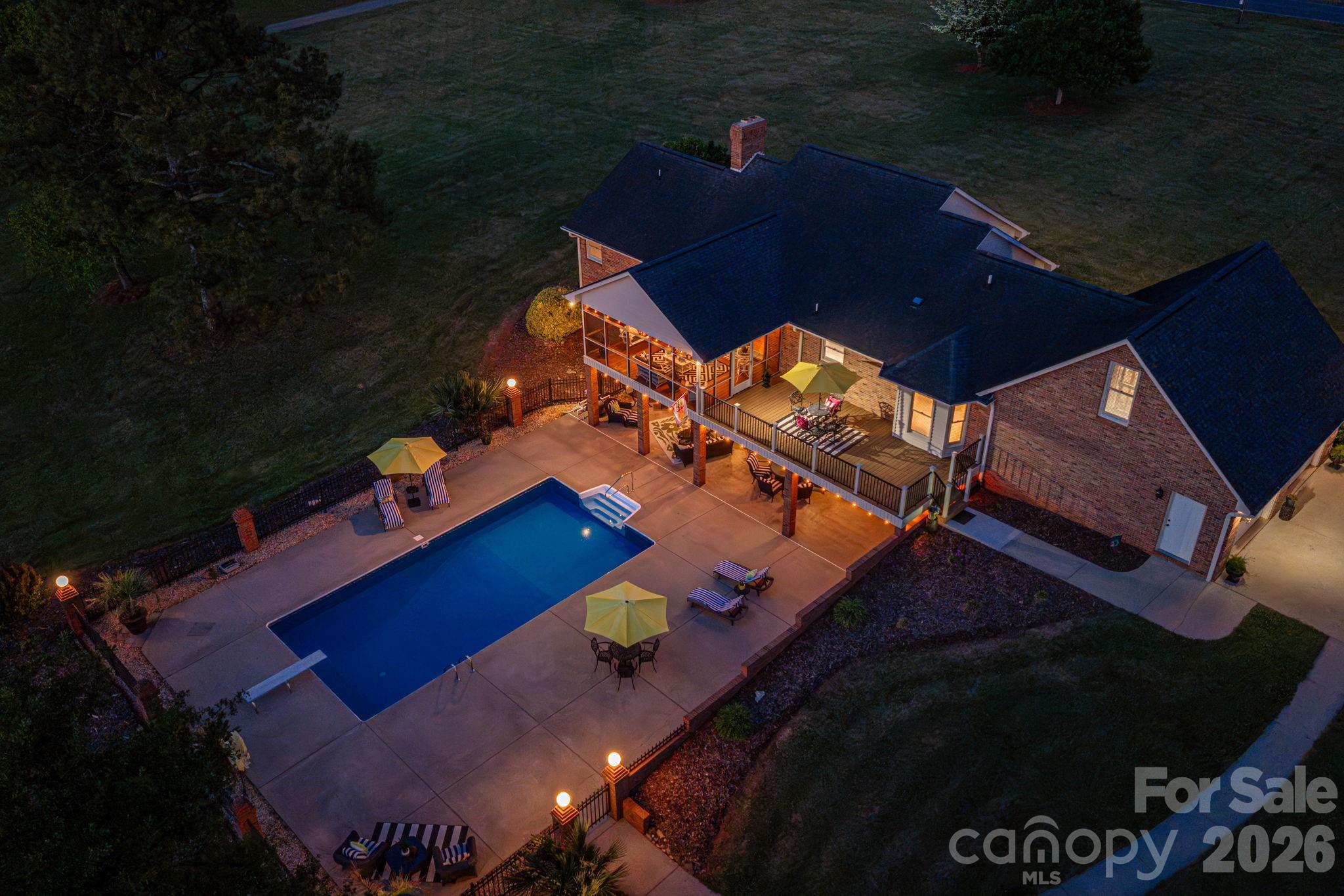 Single Family Residence at 1327 Startown Road, Lincolnton, photo 2 of 48