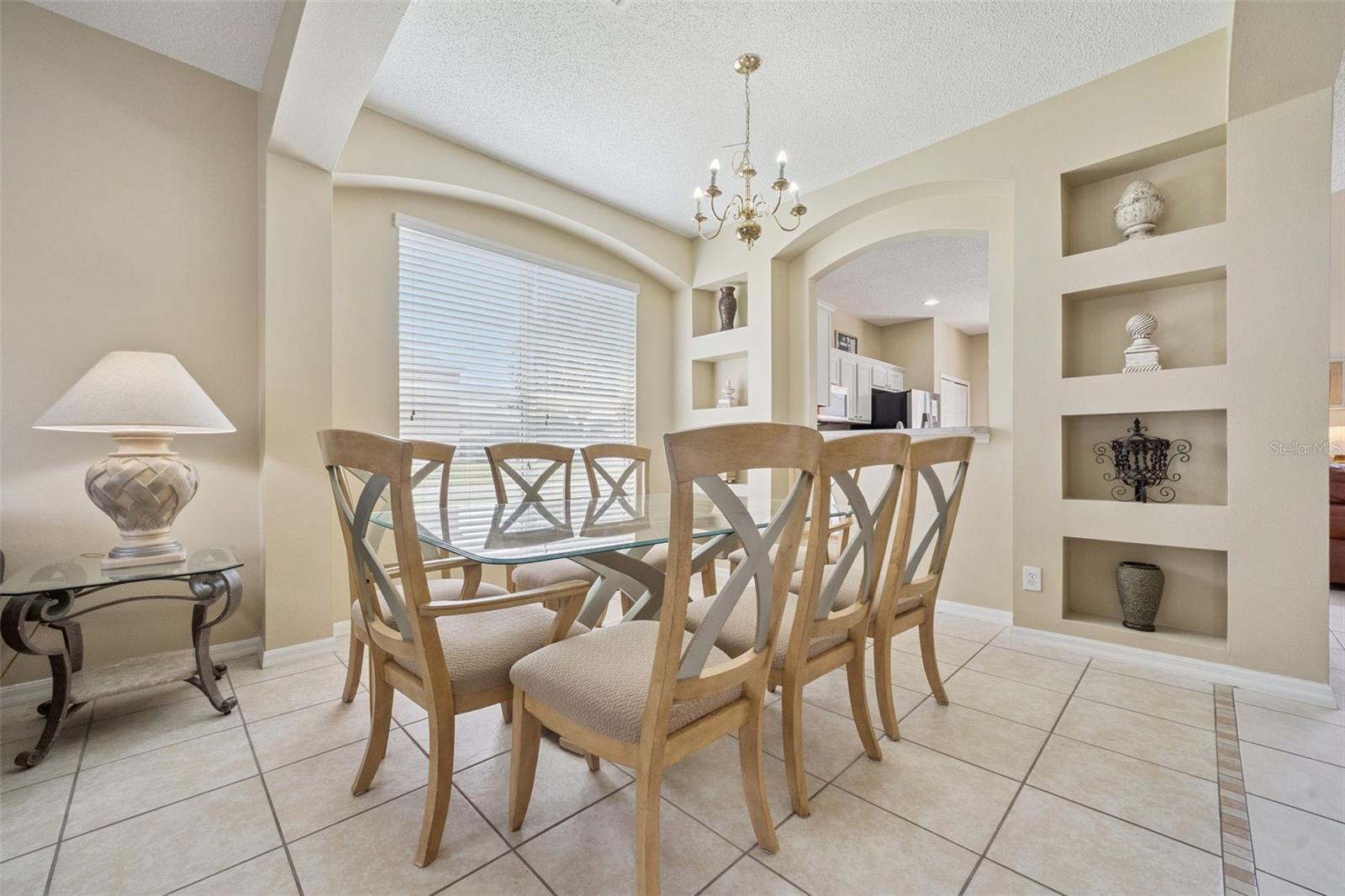 Single Family Residence at 8550 SUNRISE KEY DR, KISSIMMEE, photo 7 of 68
