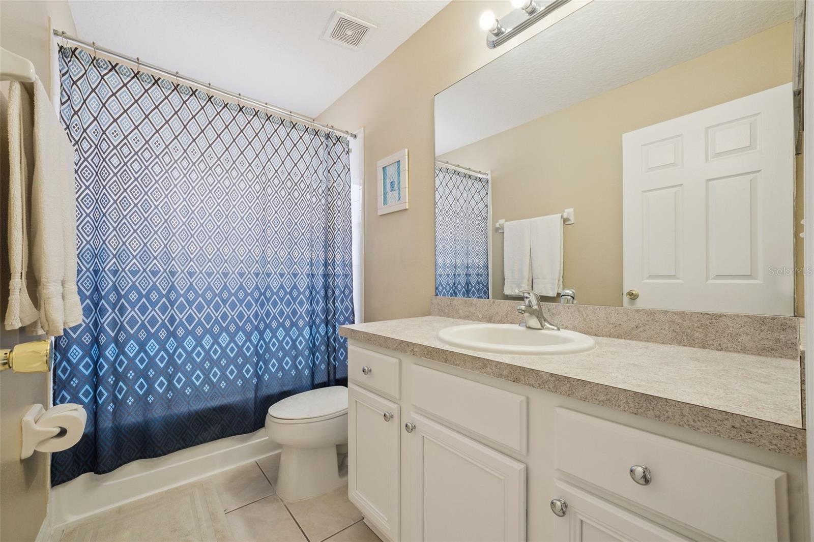 Single Family Residence at 8550 SUNRISE KEY DR, KISSIMMEE, photo 23 of 68