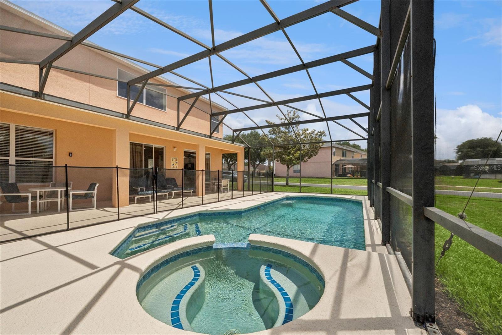 Single Family Residence at 8550 SUNRISE KEY DR, KISSIMMEE, photo 28 of 68