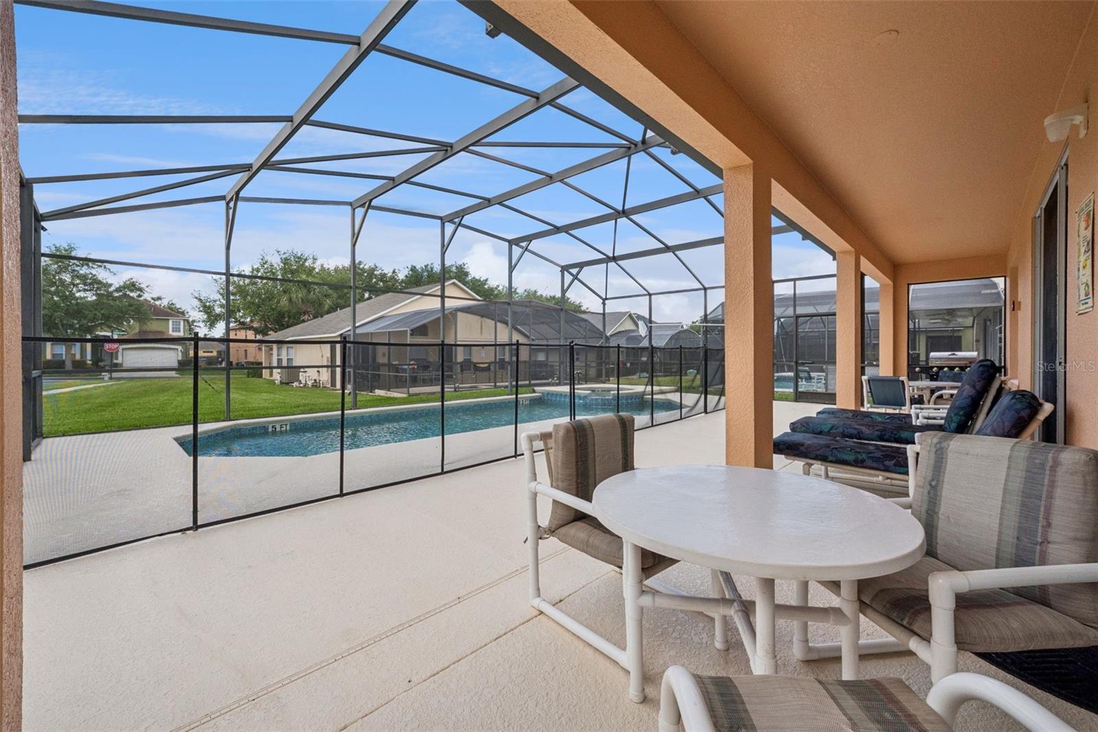 Single Family Residence at 8550 SUNRISE KEY DR, KISSIMMEE, photo 29 of 68
