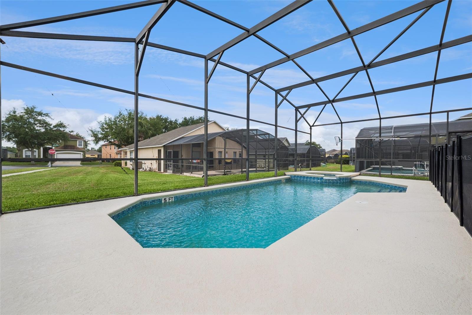Single Family Residence at 8550 SUNRISE KEY DR, KISSIMMEE, photo 30 of 68