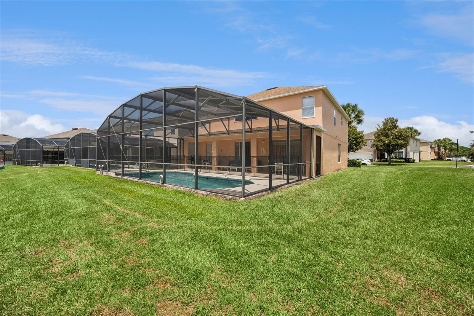 Single Family Residence at 8550 SUNRISE KEY DR, KISSIMMEE, photo 32 of 68
