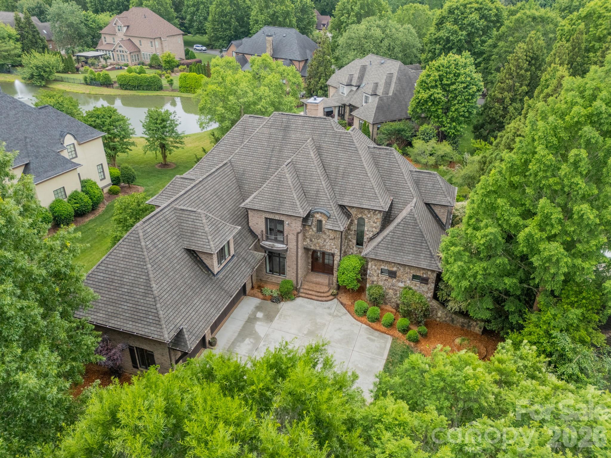 Single Family Residence at 602 Beauhaven Lane, Waxhaw, photo 4 of 48
