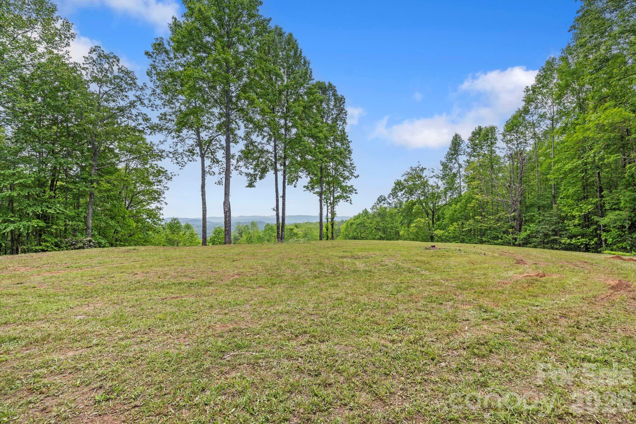 1325 Golden Road