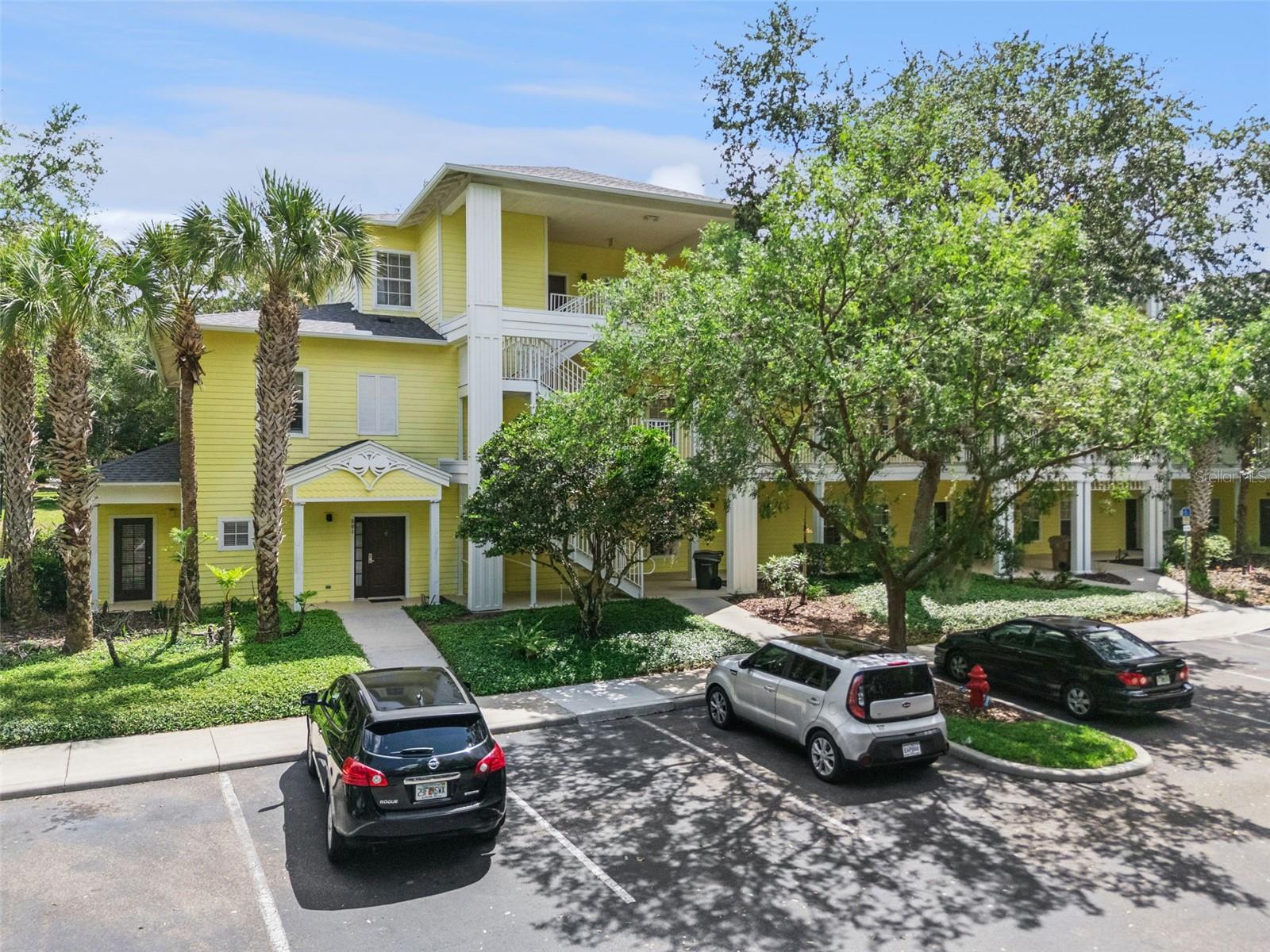 Condominium at 313 LUCAYA LOOP, DAVENPORT, photo 2 of 52