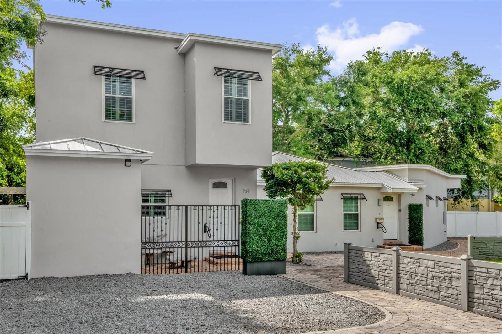 Duplex at 726/720 N PENNSYLVANIA AVE, WINTER PARK, photo 2 of 37