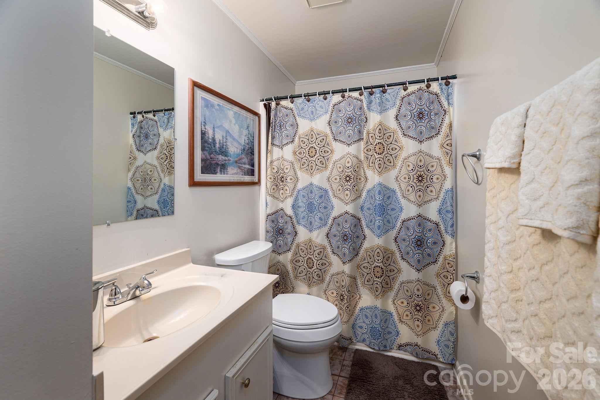 Bathroom - 1841 Oak Hollow Road, Gastonia