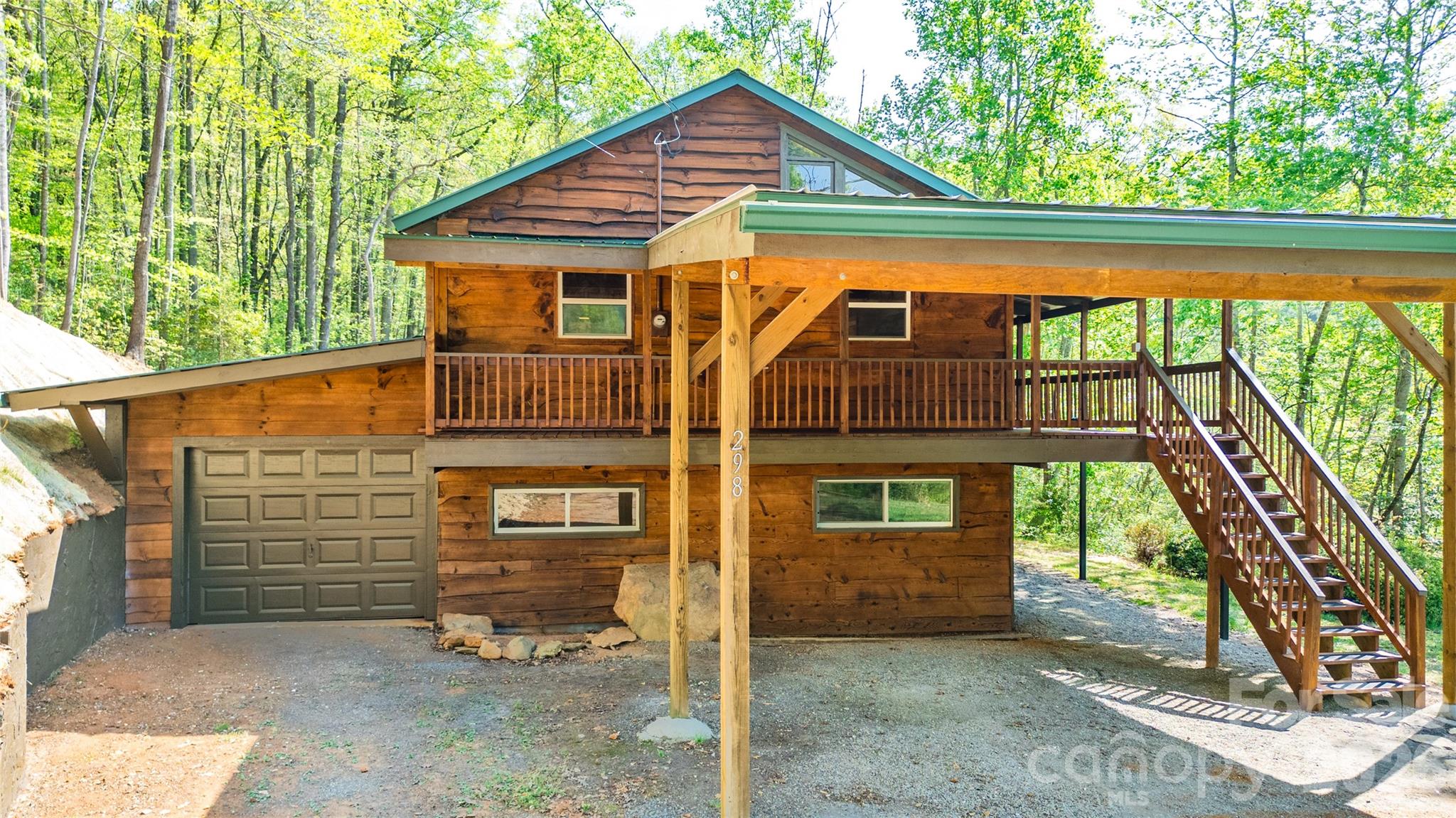 Single Family Residence at 298 Timbuktu Road, Sylva, photo 3 of 37