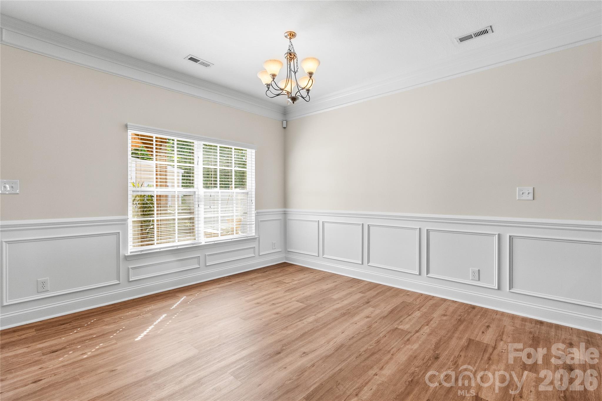 Single Family Residence at 1758 Newland Road, Denver, photo 13 of 46