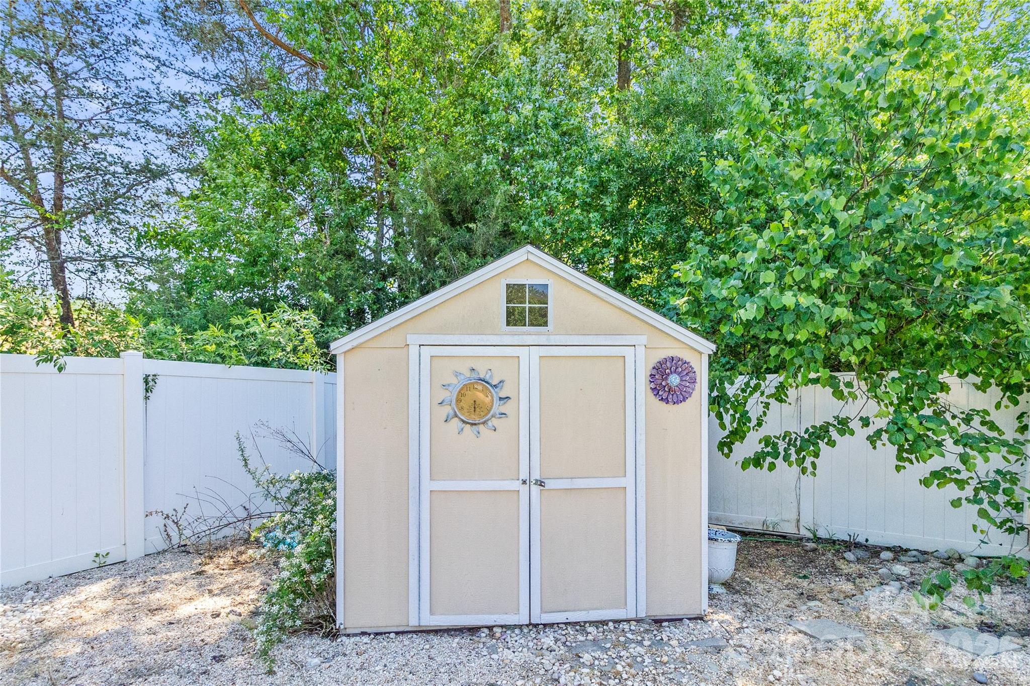Single Family Residence at 1758 Newland Road, Denver, photo 42 of 46