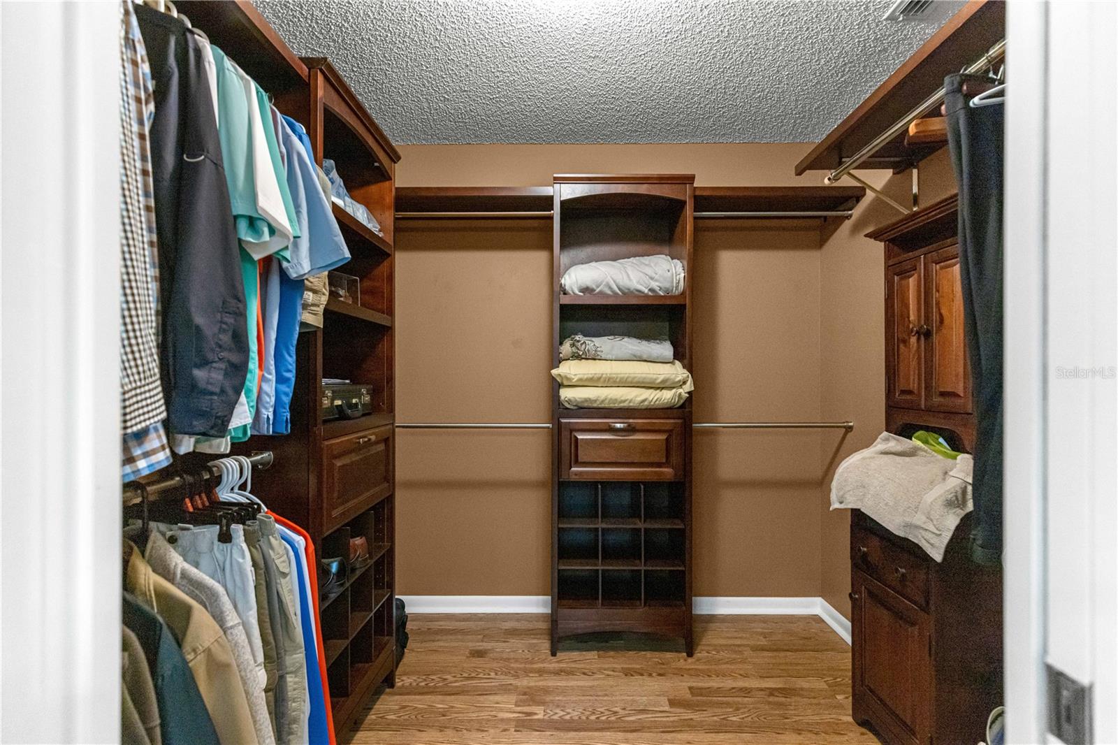 WALK-IN CLOSET - 9380 SW 84TH TER #C, OCALA