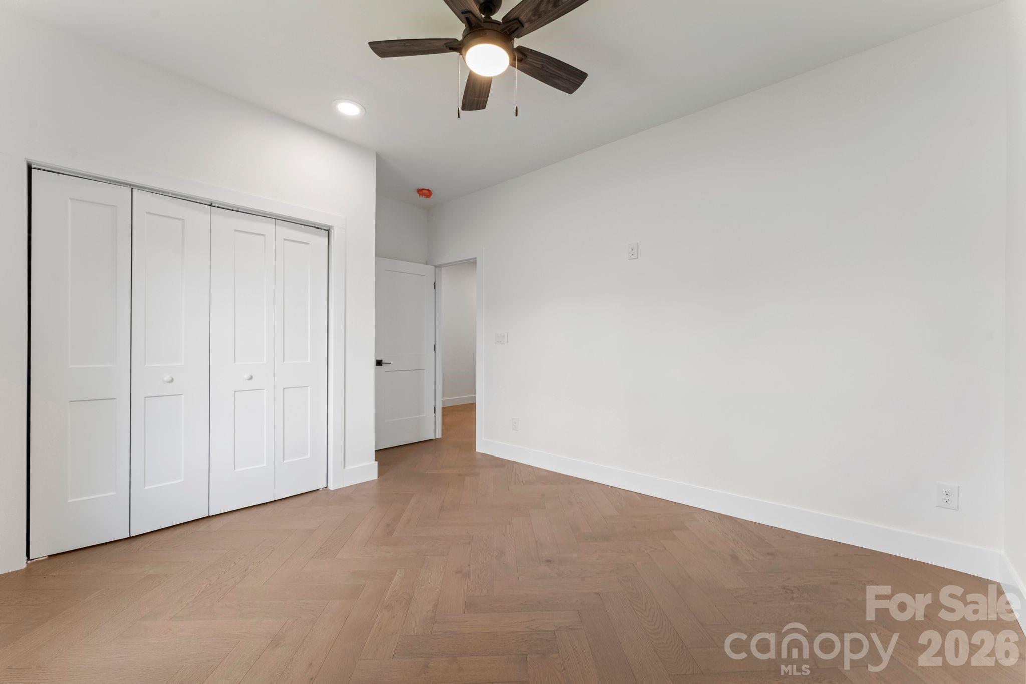 Single Family Residence at 11932 Crabapple Lane, Huntersville, photo 14 of 40